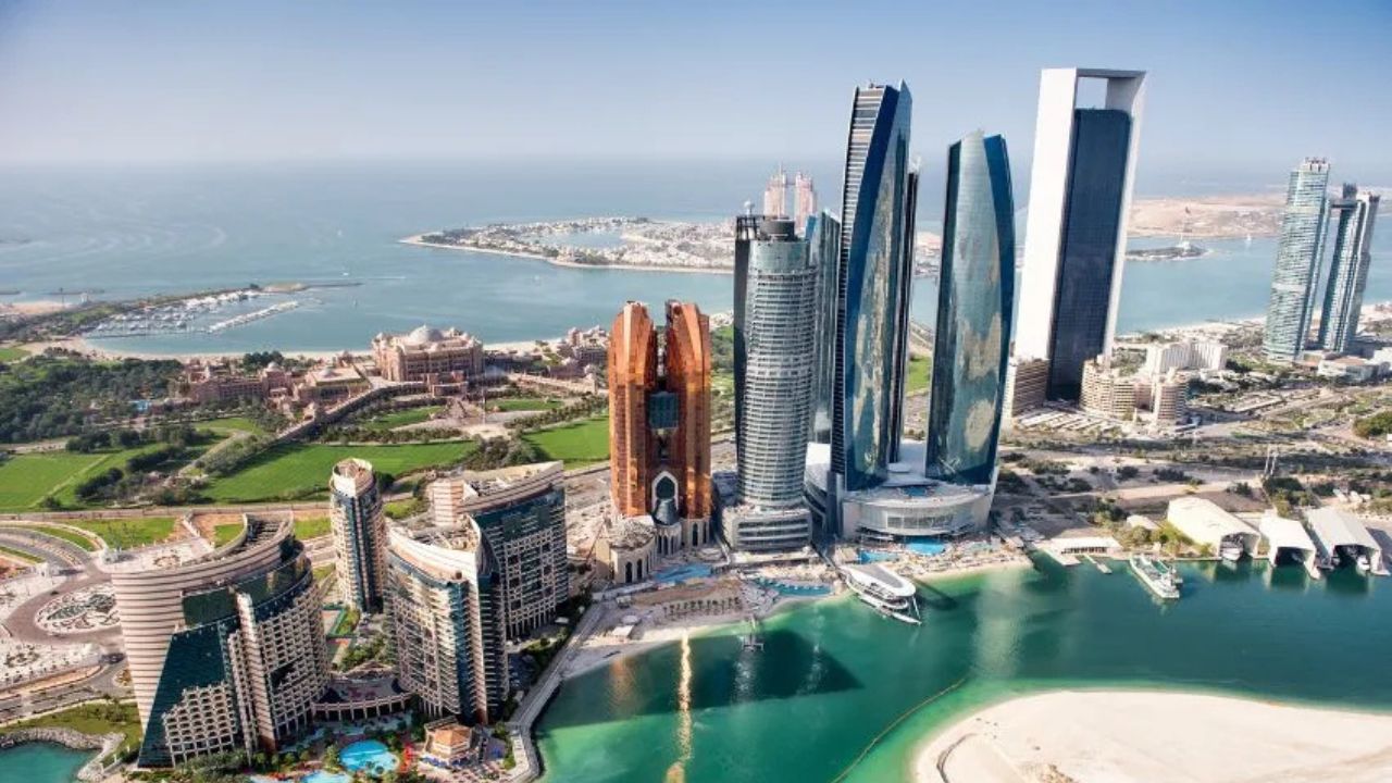 Avantages inconvénients de vivre à Abu Dhabi